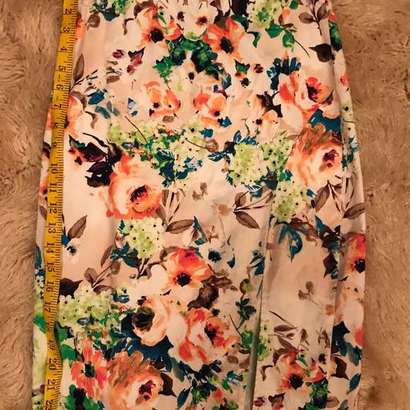 Multi color pencil skirt size L - Picture 4 of 5